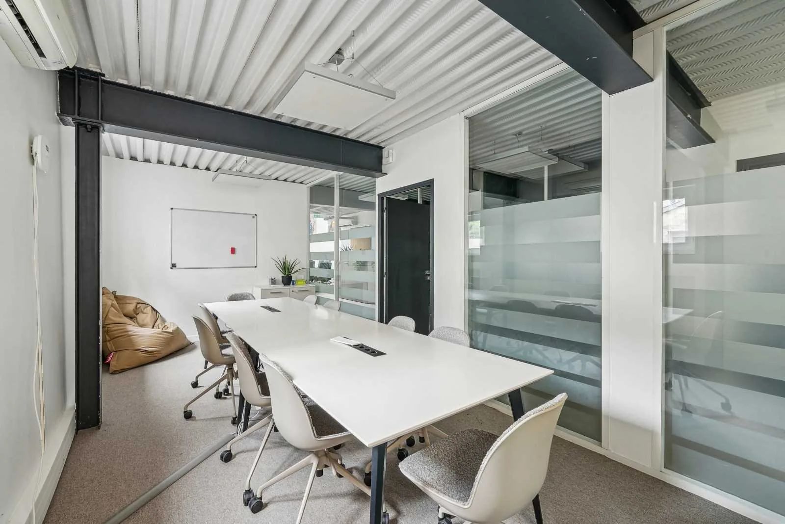 Bureau 1 482 m² – Paris (75010)