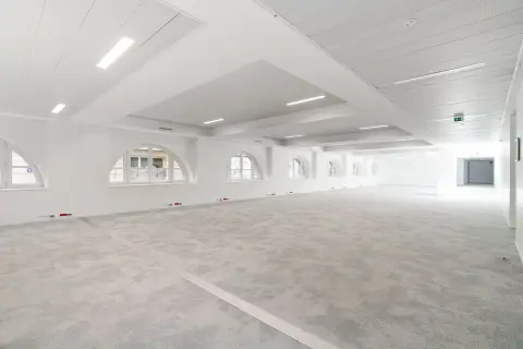 Coworking 1 165 m² – Paris (75002)