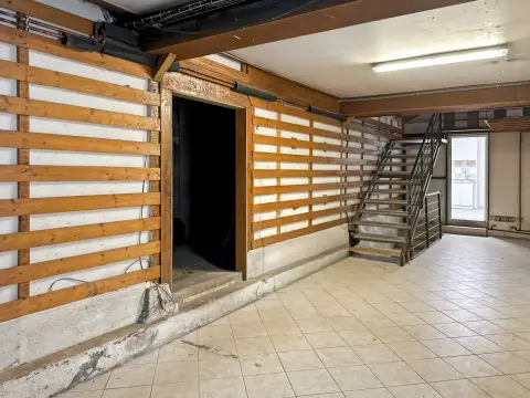 Bureau 336 m² – Garches (92380)