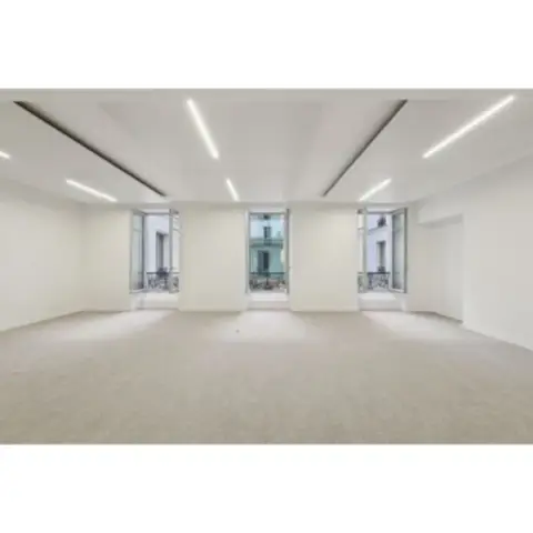 Bureau 375 m² – Paris (75008)