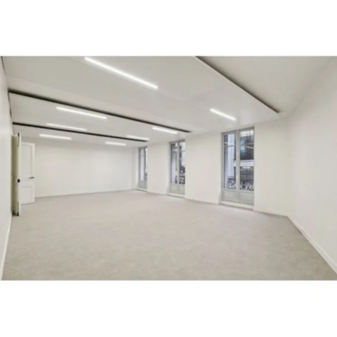 Bureau 375 m² – Paris (75008)