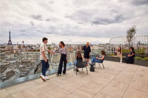 Bureau 152 m² – Paris (75008)