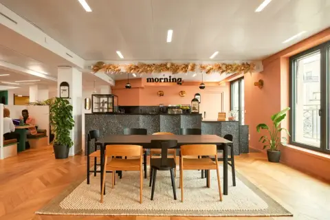 Bureau 152 m² – Paris (75008)