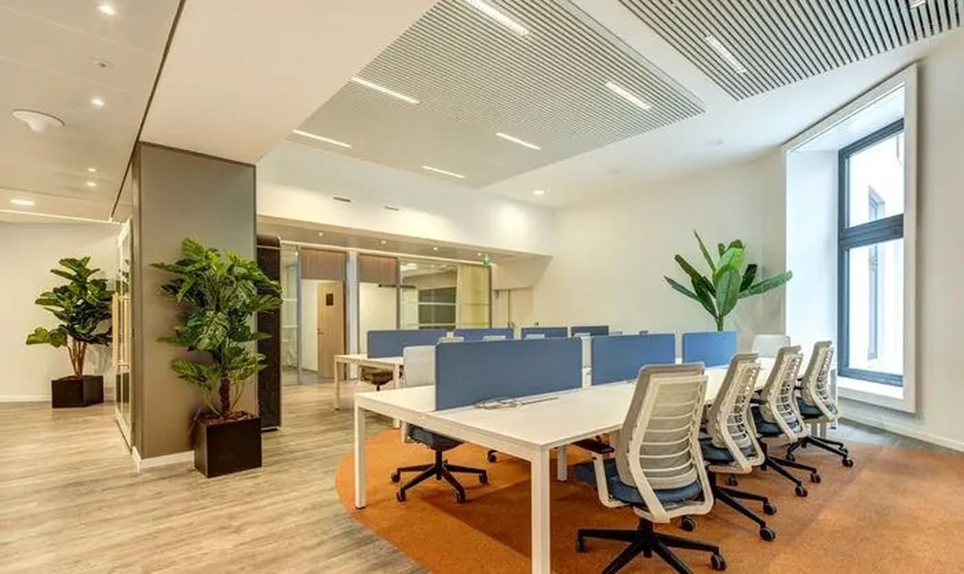 Bureau 488 m² – Paris (75008)