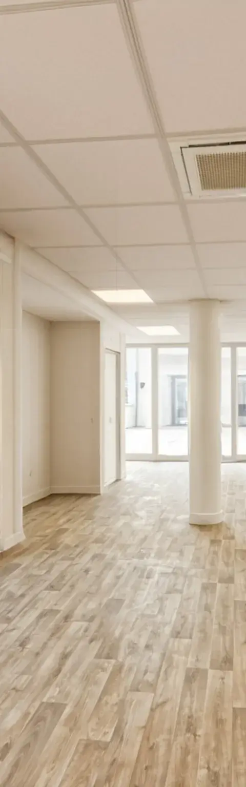 Bureau 700 m² – Puteaux (92800)