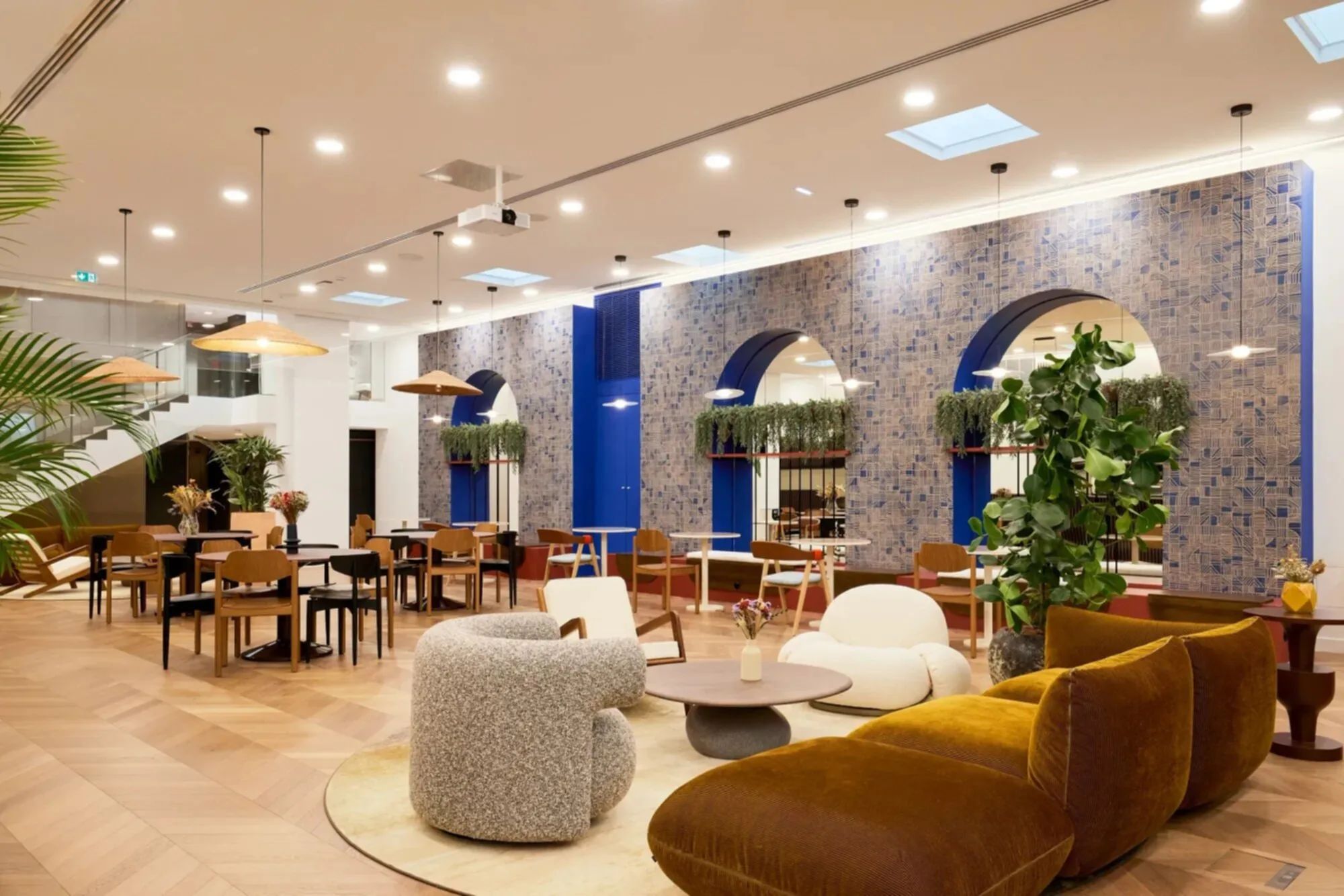 Bureau 558 m² – Paris (75009)