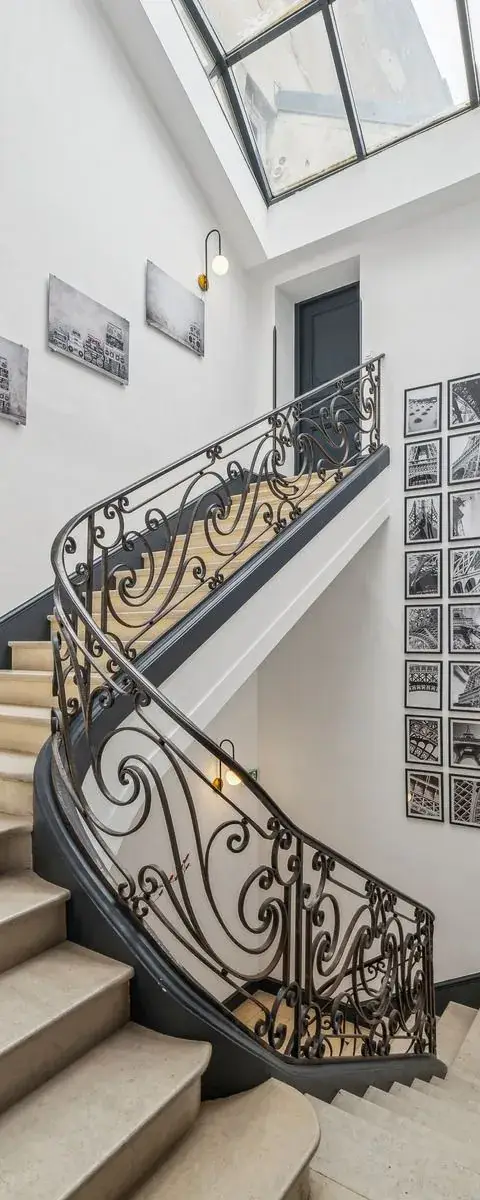 Bureau 186 m² – Paris (75003)