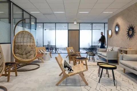 Bureau 96 m² – Clichy (92110)