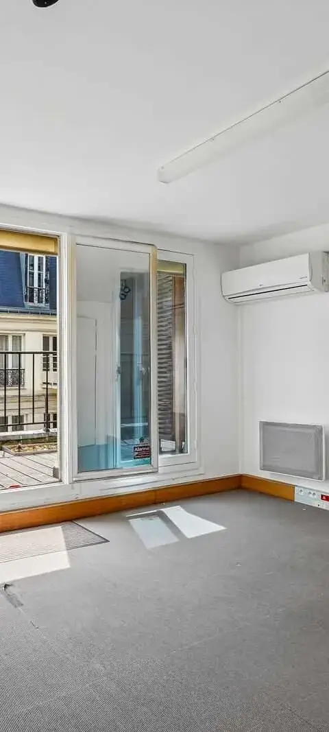 Bureau 92 m² – Paris (75002)