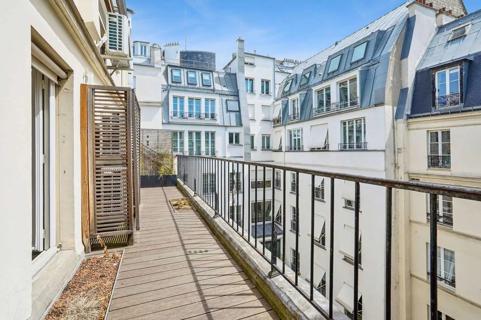 Bureau 92 m² – Paris (75002)