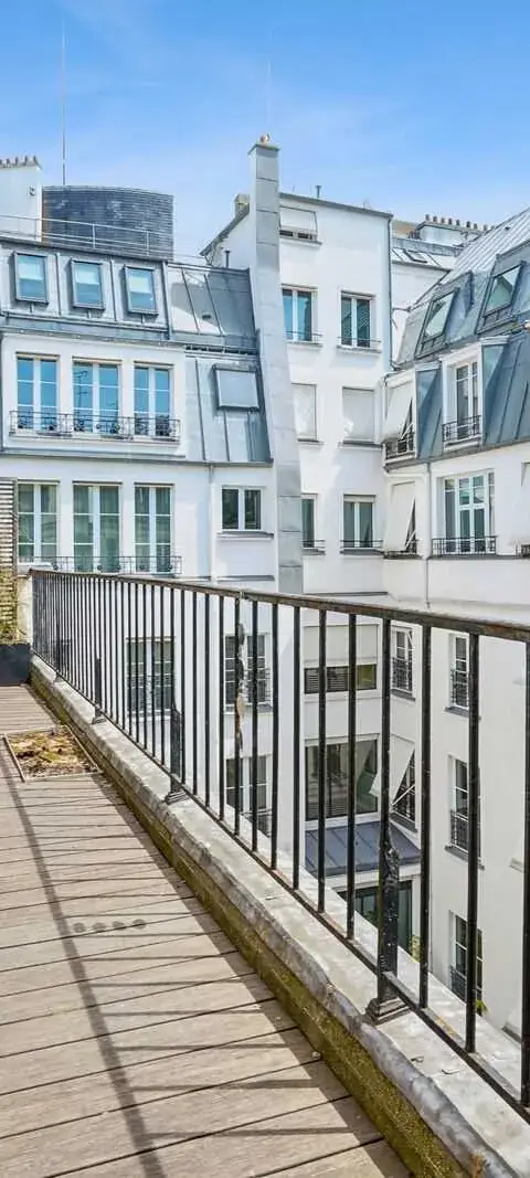 Bureau 92 m² – Paris (75002)