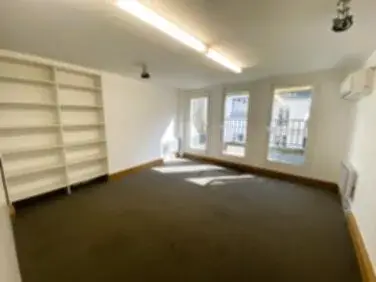 Bureau 92 m² – Paris (75002)
