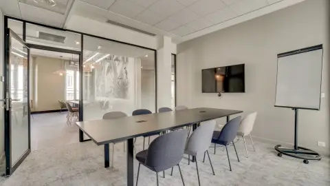Bureau 835 m² – Paris (75009)