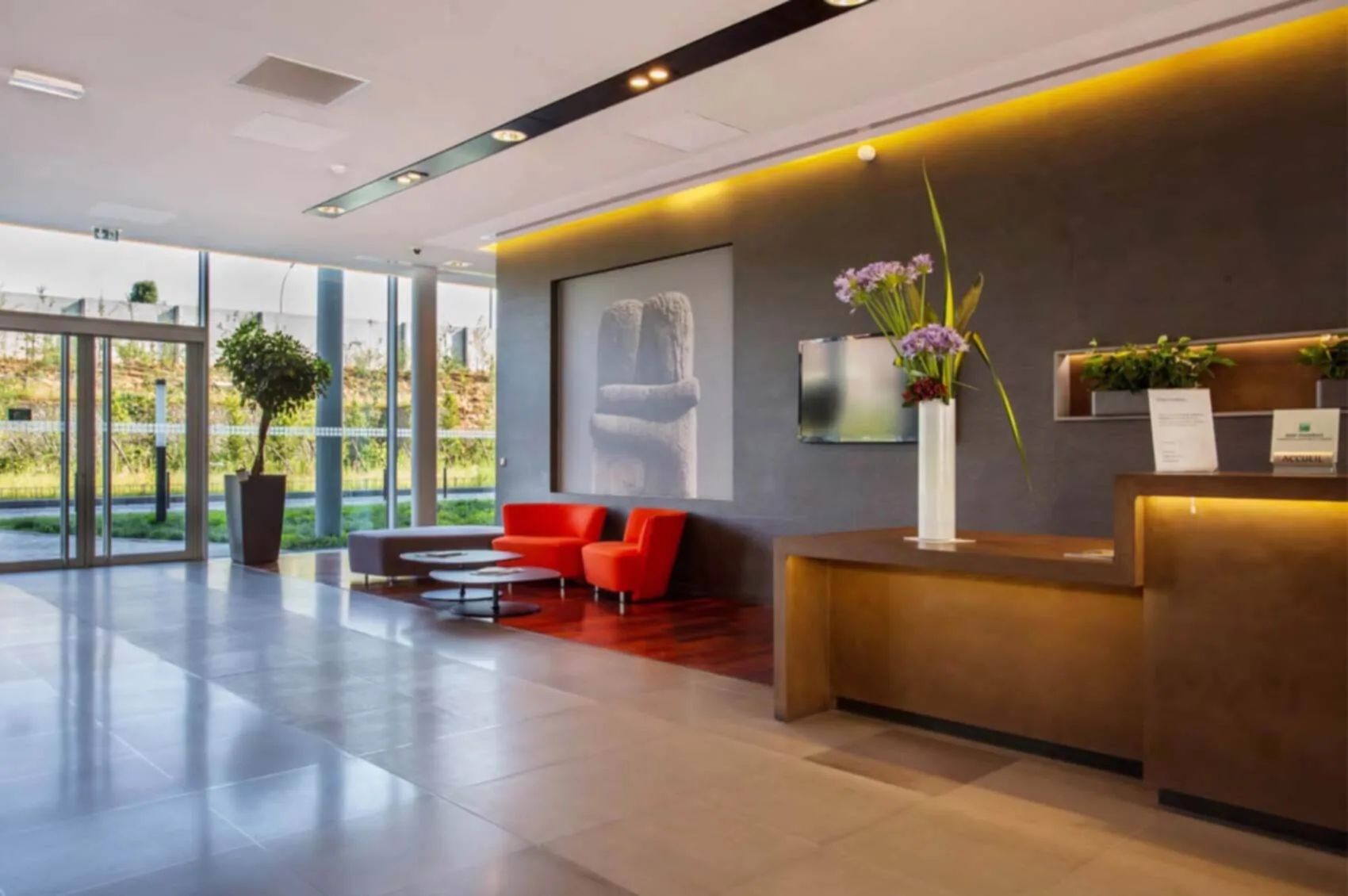 Bureau 695 m² – Paris (75019)
