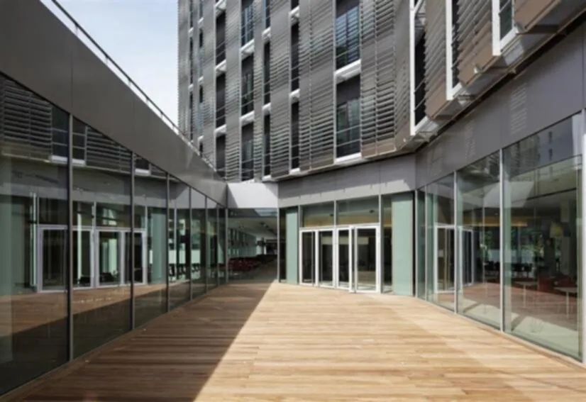 Bureau 695 m² – Paris (75019)