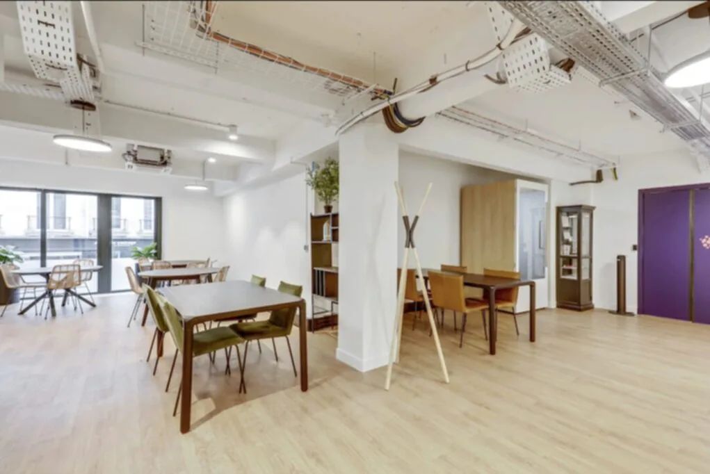 Bureau 660 m² – Paris (75002)