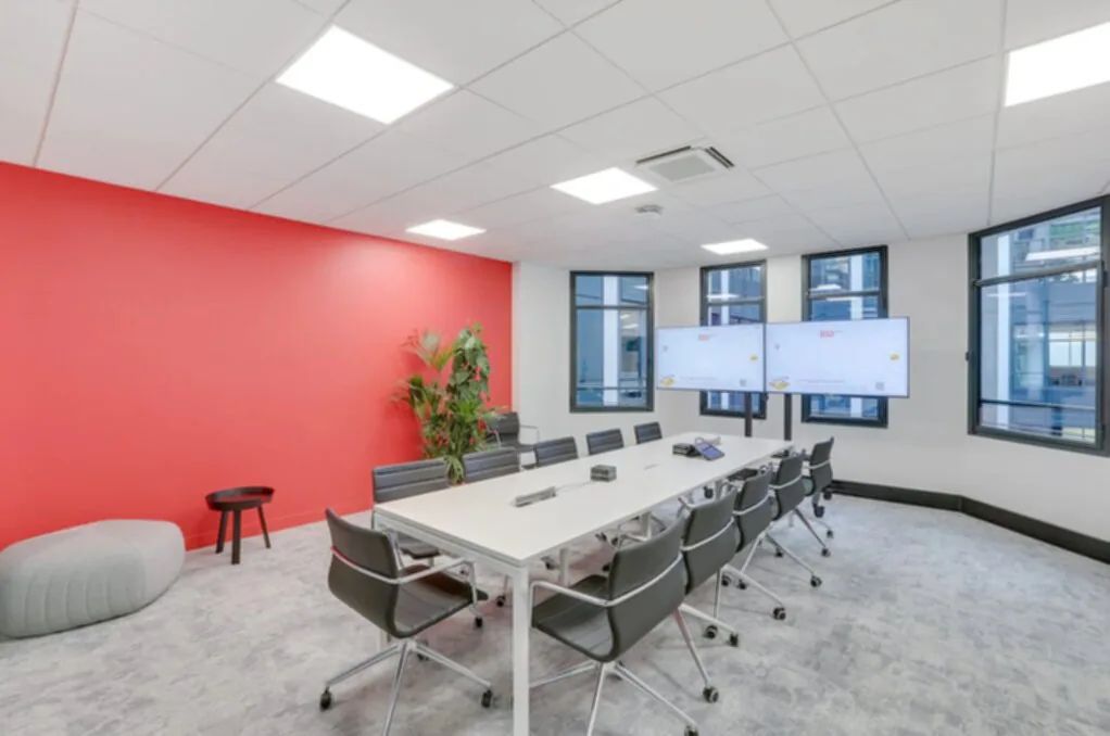 Bureau 660 m² – Paris (75002)