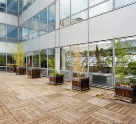 Bureau 1 842 m² – Issy-les-Moulineaux (92130)