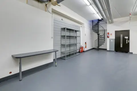 Bureau 207 m² – Paris (75015)
