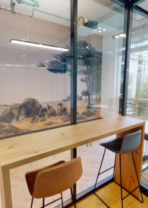Bureau 101 m² – Paris (75010)