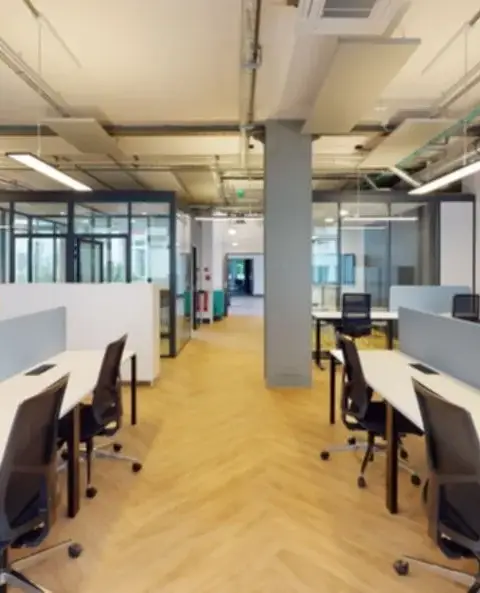 Bureau 101 m² – Paris (75010)
