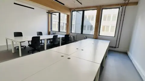 Bureau 184 m² – Saint-Denis (93210)