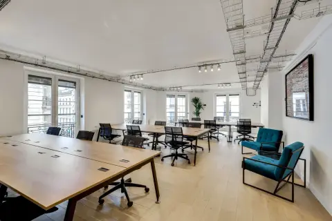 Bureau 400 m² – Paris (75002)