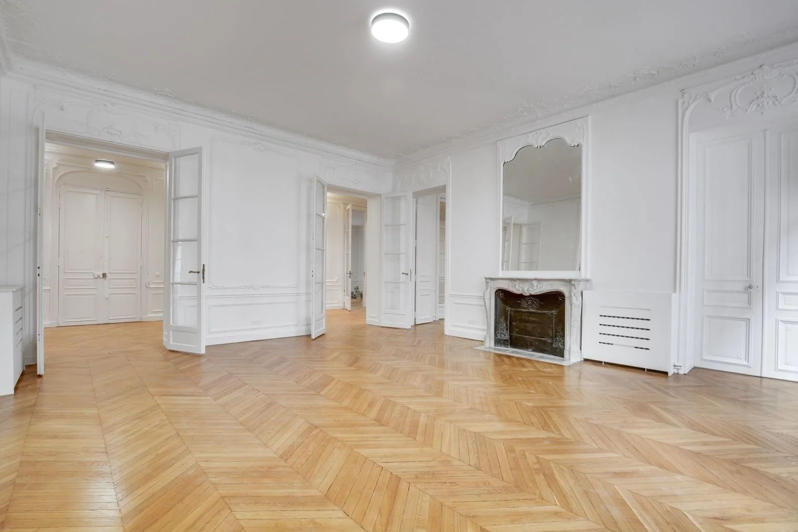 Bureau 435 m² – Paris (75016)