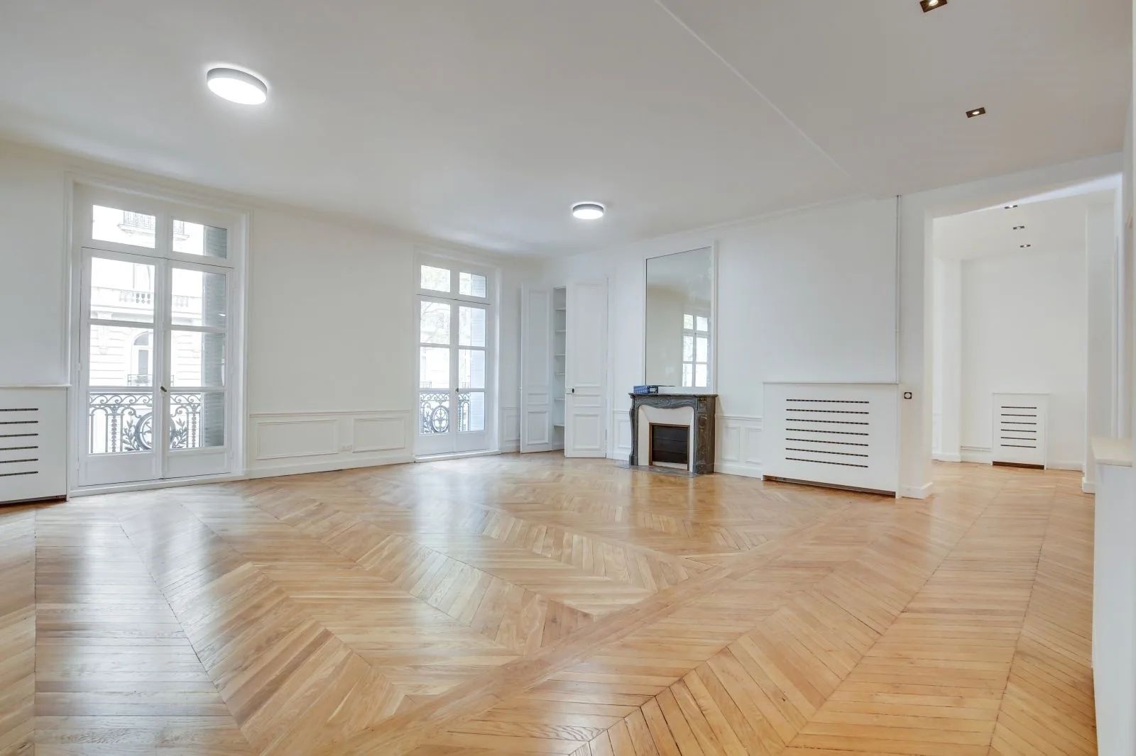 Bureau 435 m² – Paris (75016)