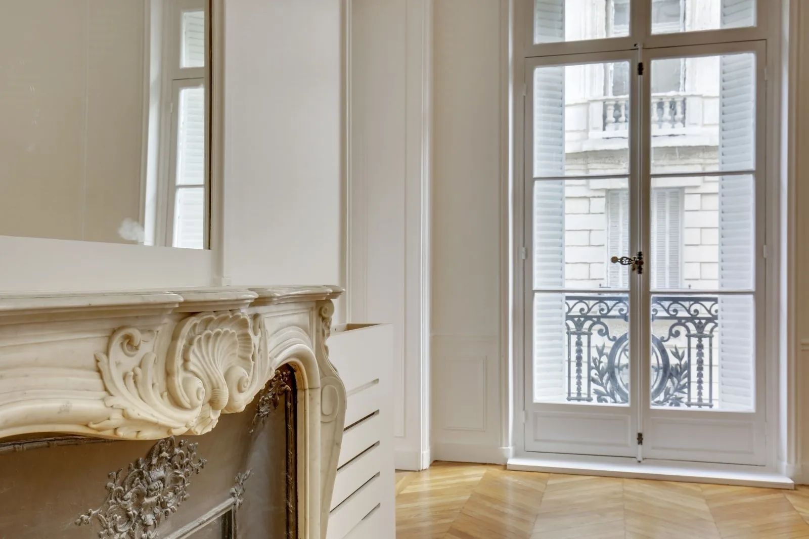 Bureau 435 m² – Paris (75016)