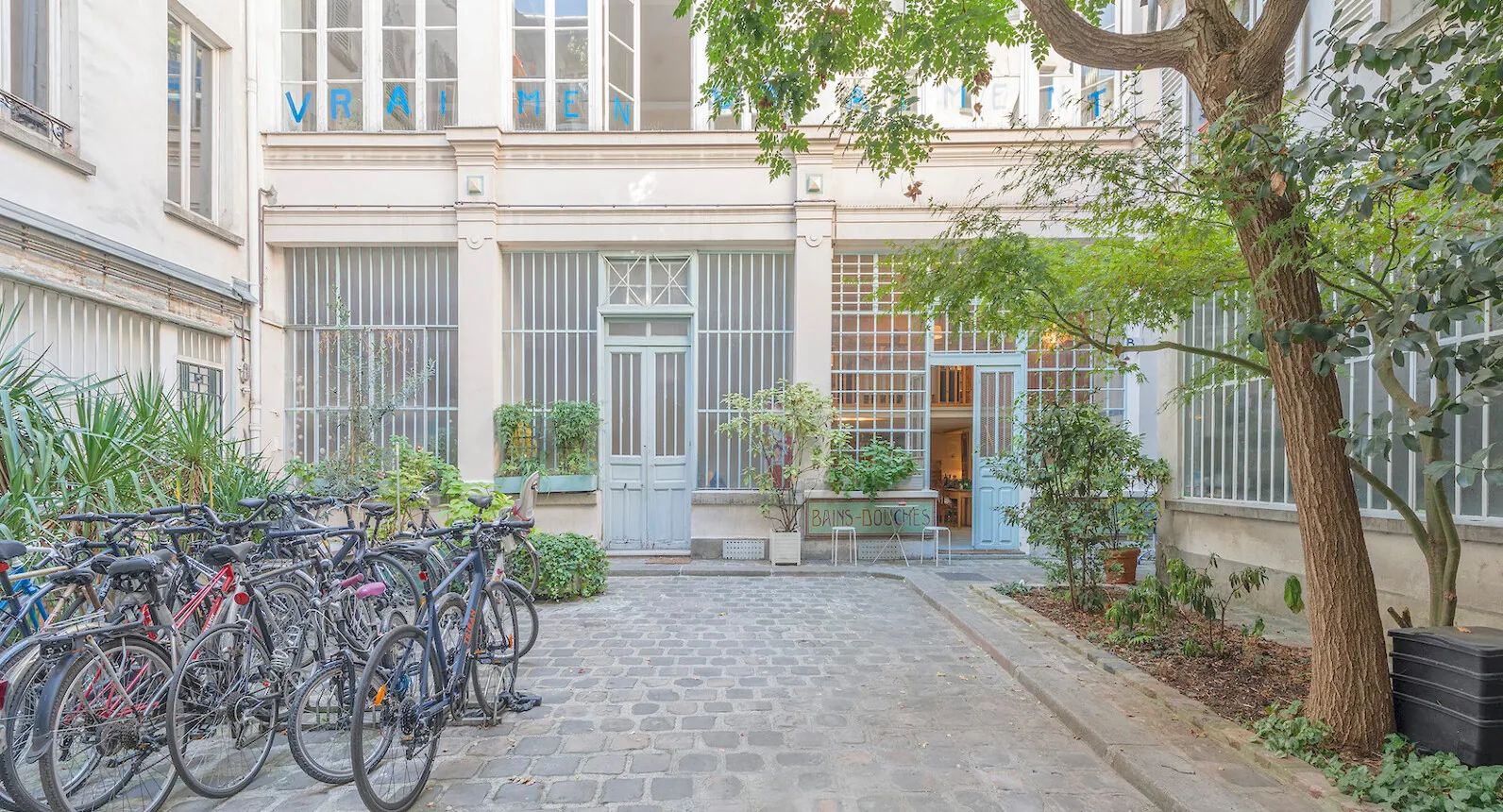 Bureau 300 m² – Paris (75011)