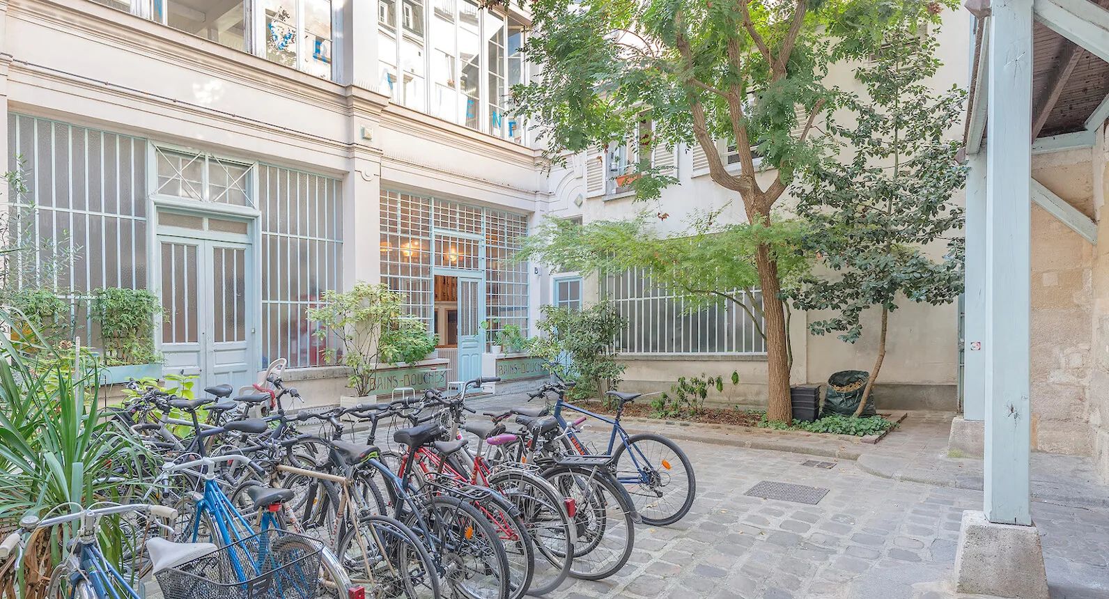 Bureau 300 m² – Paris (75011)