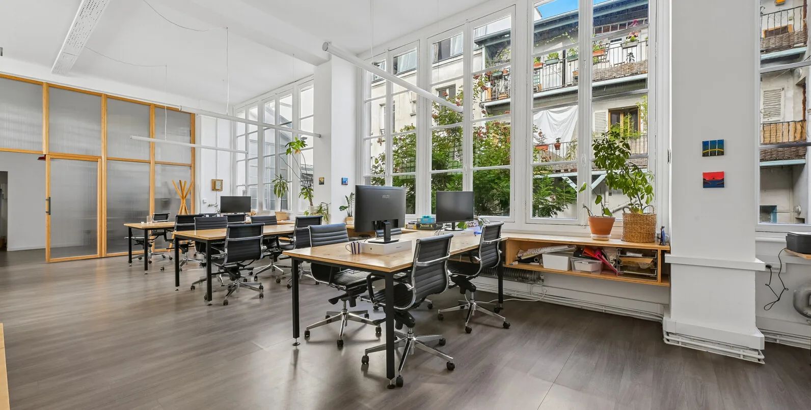 Bureau 300 m² – Paris (75011)