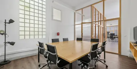 Bureau 300 m² – Paris (75011)