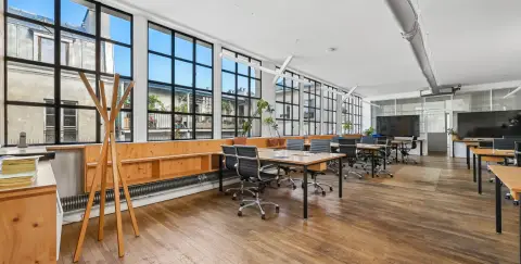 Bureau 300 m² – Paris (75011)
