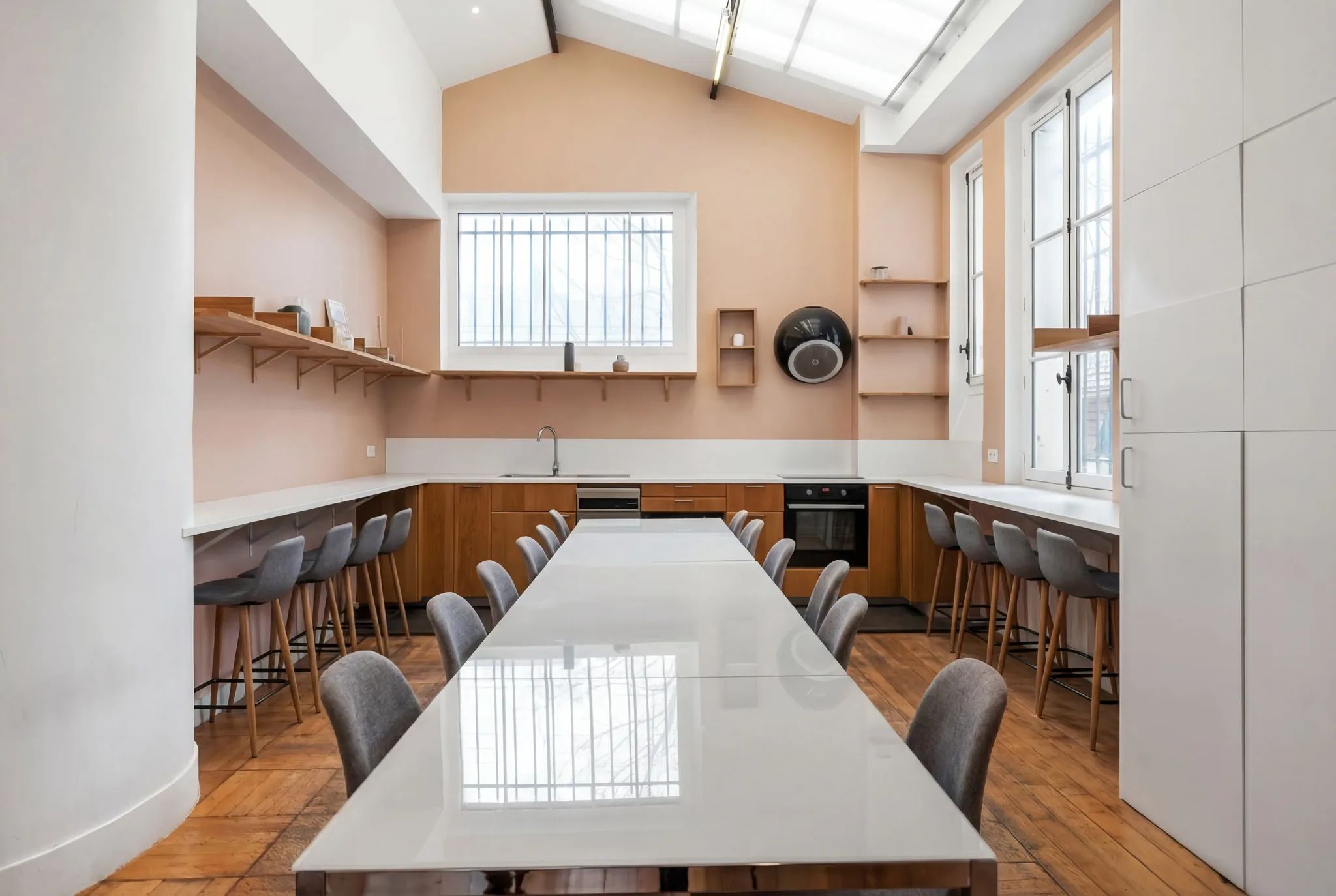 Coworking 70 m² – Paris (75010)