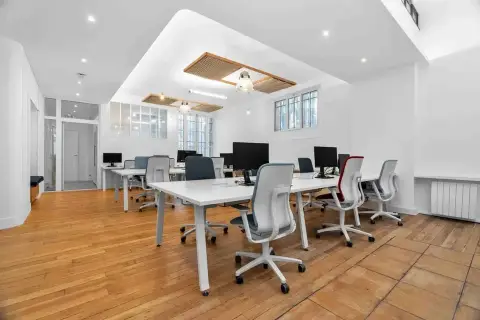 Coworking 70 m² – Paris (75010)