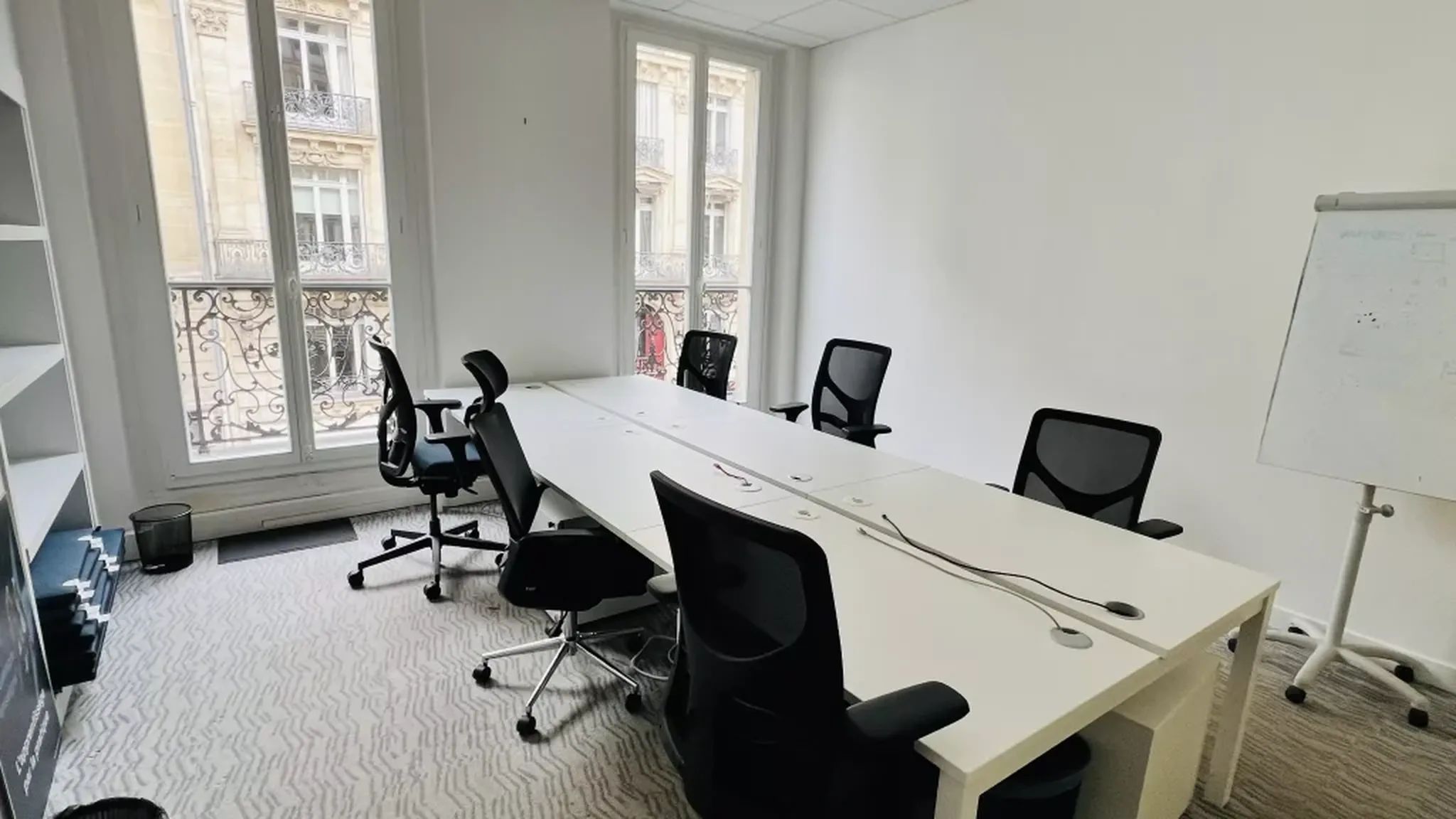 75008 Paris