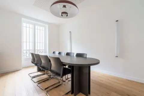 Bureau 250 m² – Paris (75010)
