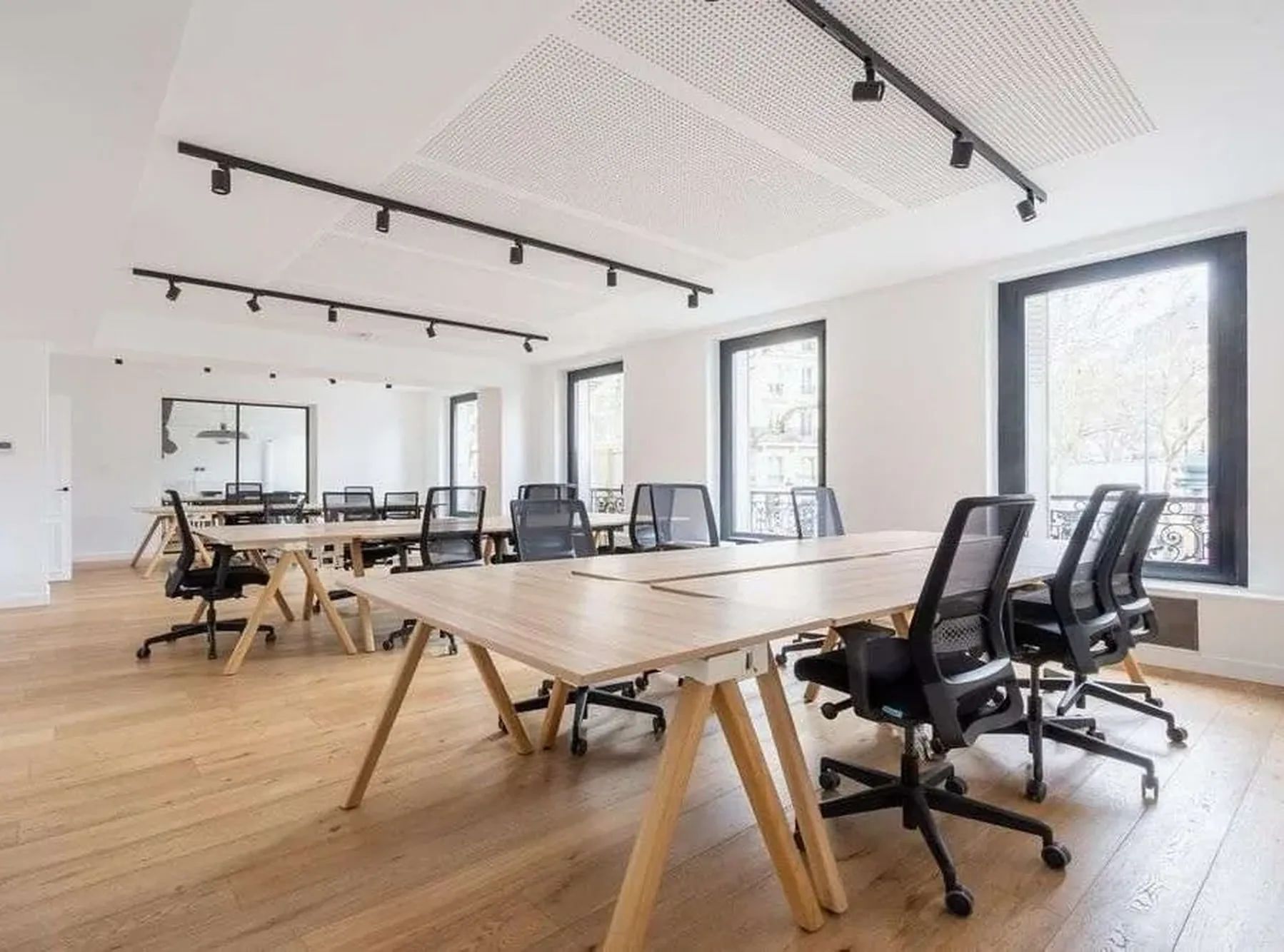 Bureau 250 m² – Paris (75010)