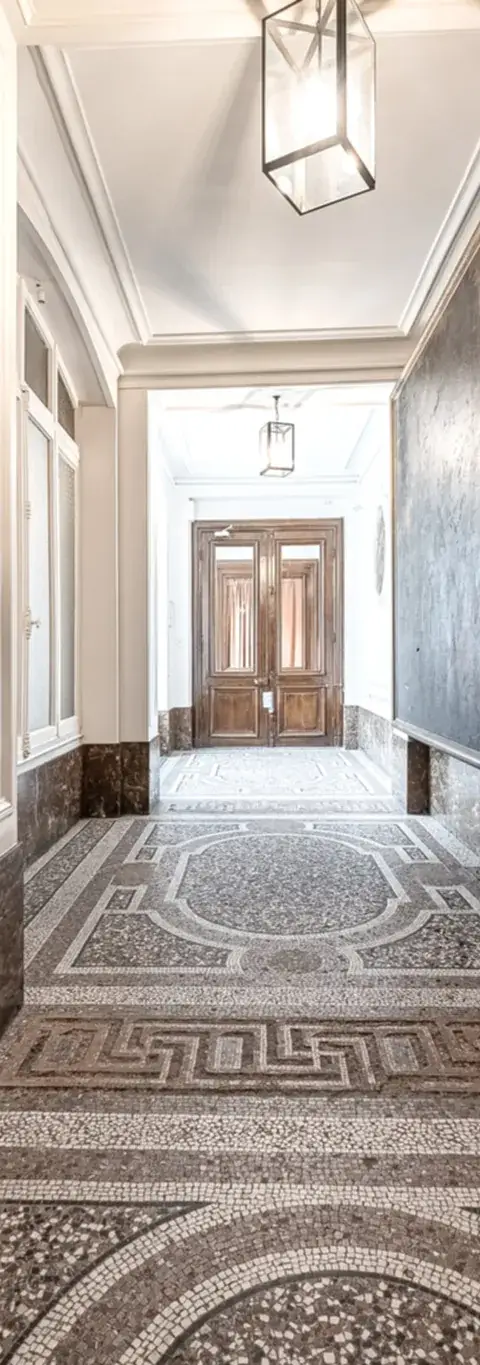 Bureau 250 m² – Paris (75010)