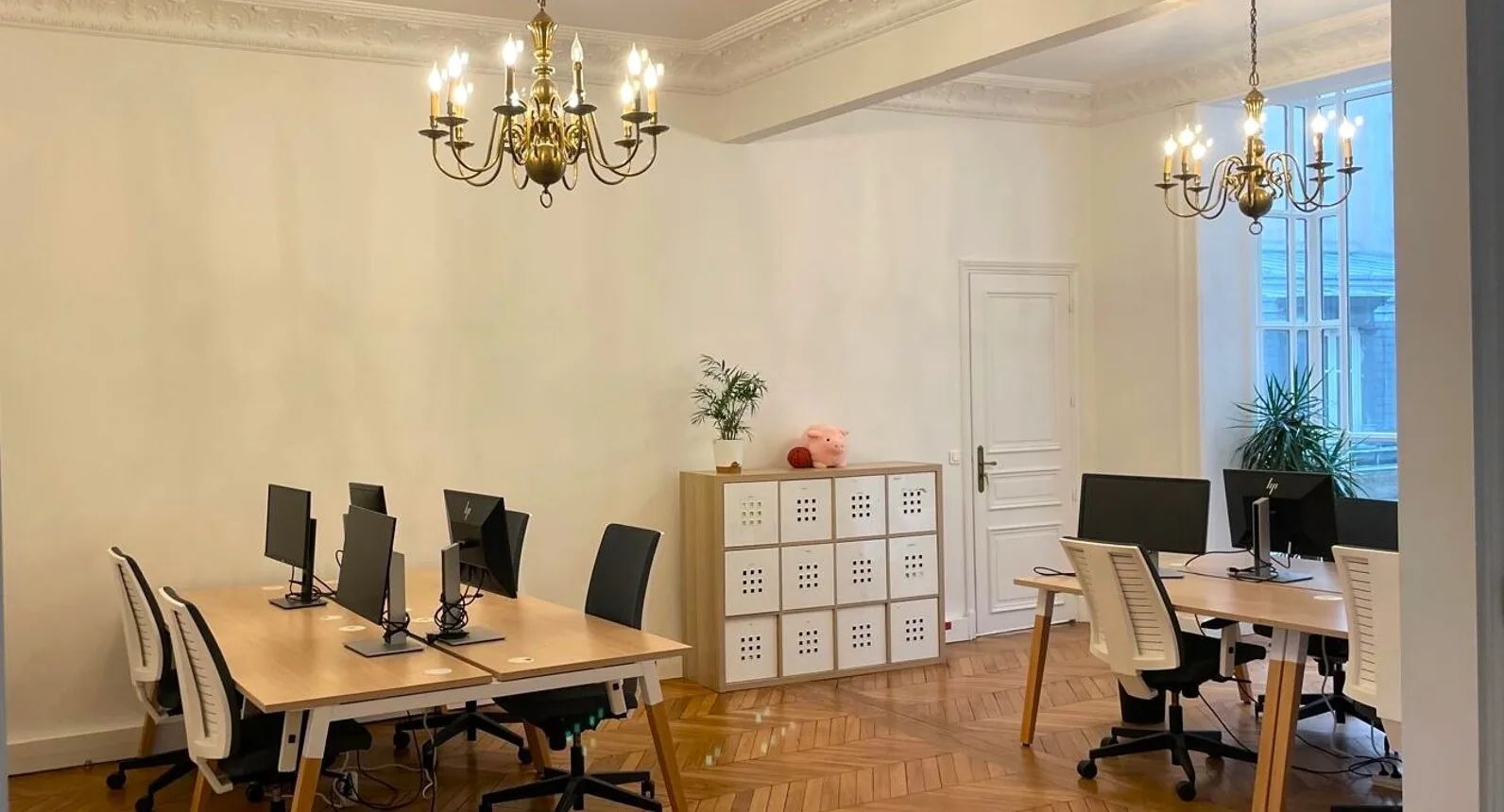 Bureau 20 m² – Paris (75008)