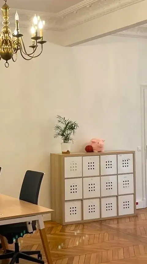 Bureau 20 m² – Paris (75008)