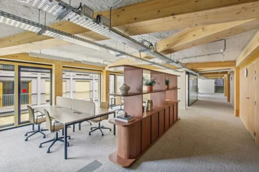 Bureau 534 m² – Paris (75010)