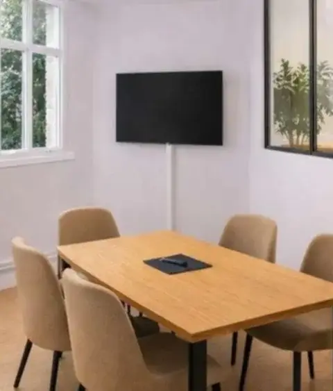Bureau 150 m² – Paris (75011)