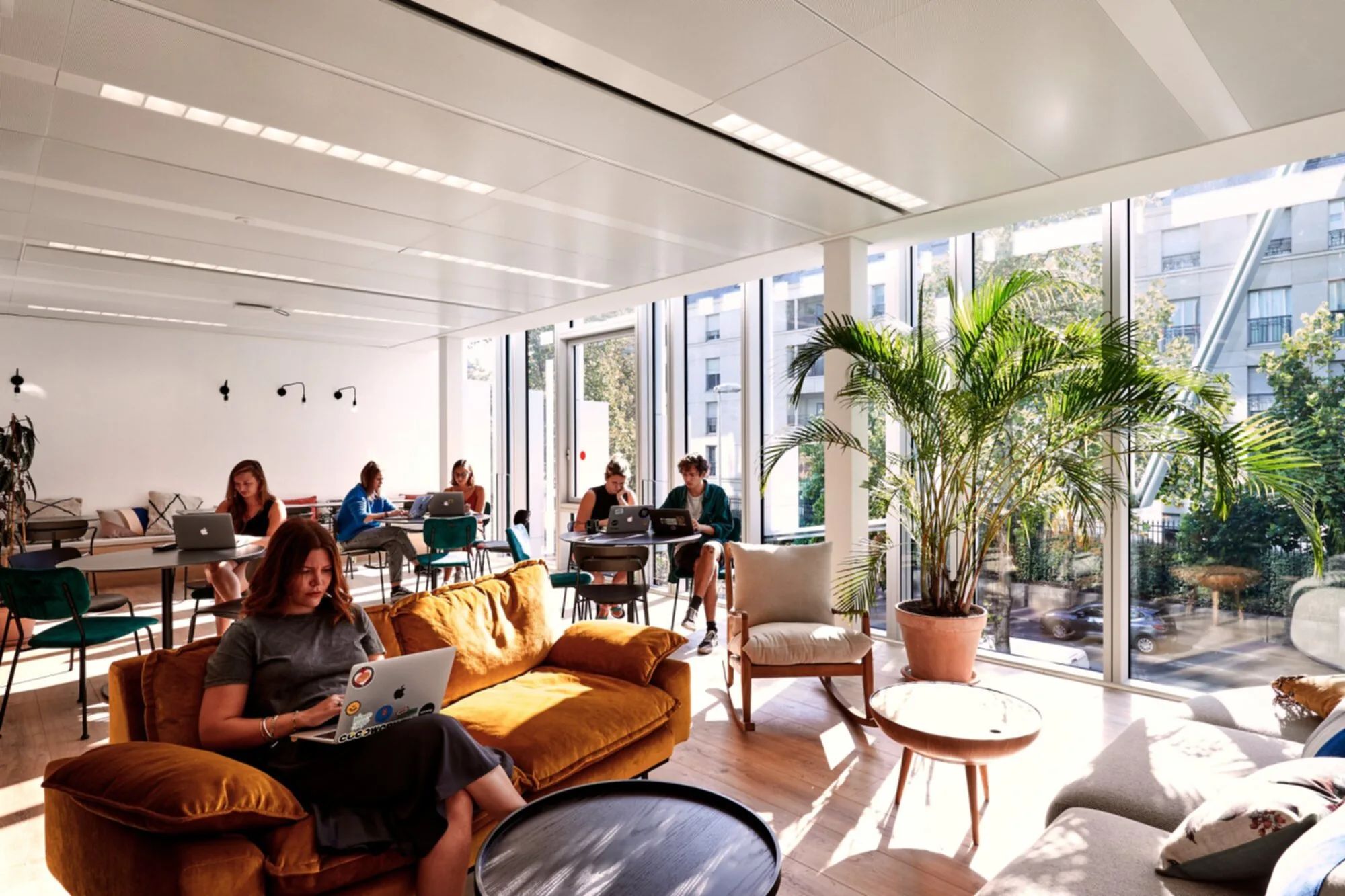 Bureau 91 m² – Paris (75015)
